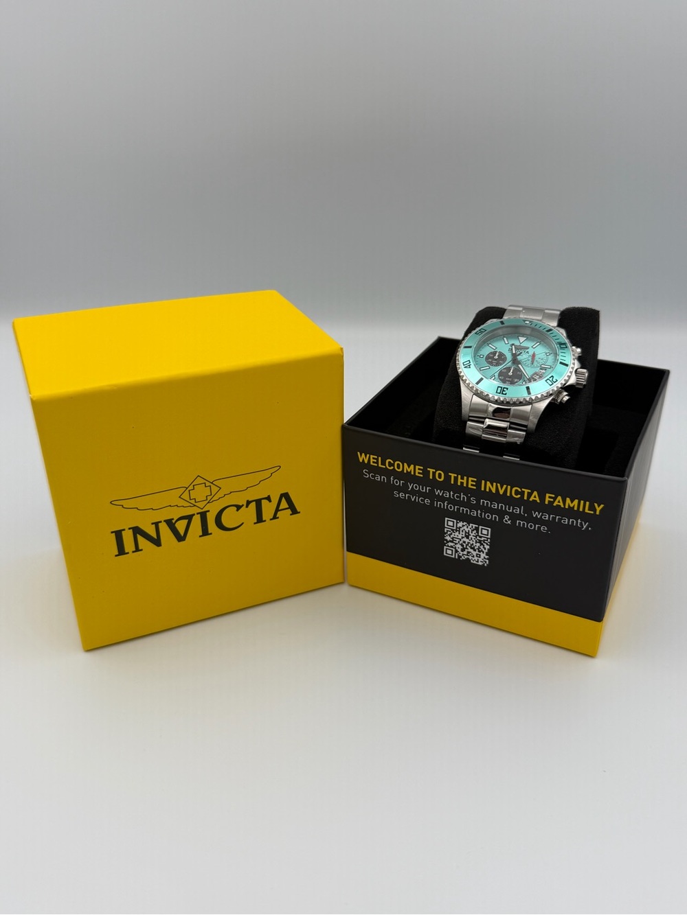 Invicta Pro Diver Vultus 51123 Tiffany Blue Chronograph Watch 44mm NWT - Picture 6 of 6